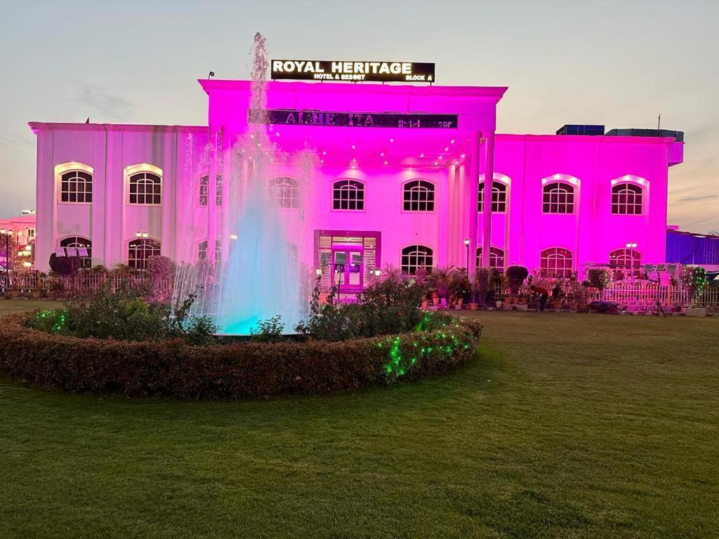 Royal Heritage Hotel & Resort Ayodhya Exteriör bild